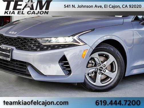 Everlasting Silver 2023 Kia K5 LXS