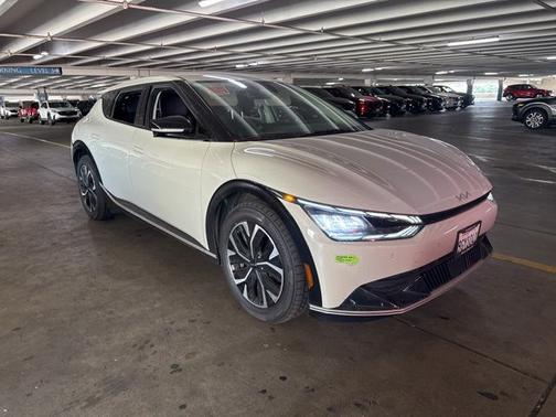 Glacier 2023 Kia EV6 Wind