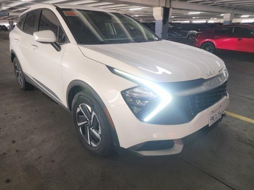 2023 Kia Sportage Hybrid LX