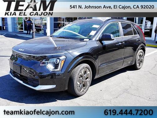 Aurora Black 2025 Kia Niro EV Wind
