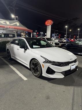 2022 Kia K5 GT-Line