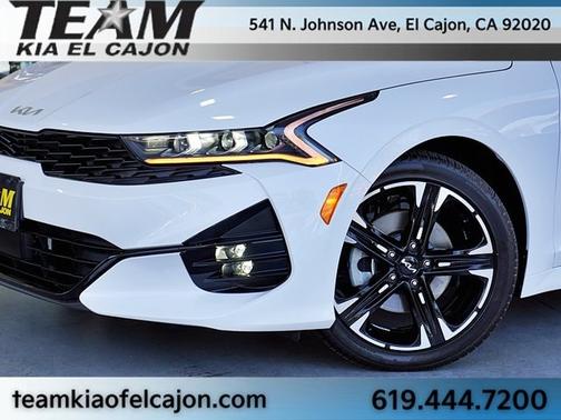 2022 Kia K5 GT-Line