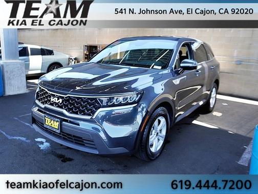 Grey 2023 Kia Sorento LX