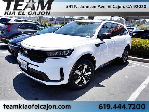 White Pearl 2021 Kia Sorento S