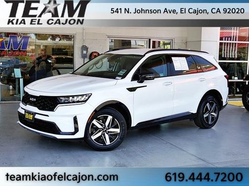 White Pearl 2021 Kia Sorento S