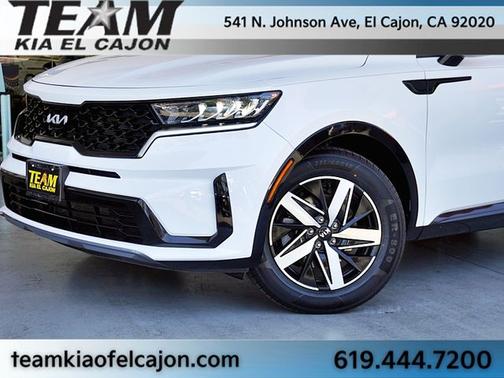 White Pearl 2021 Kia Sorento S
