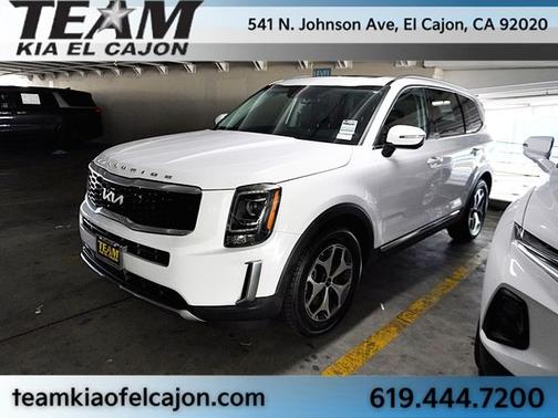 White Pearl 2022 Kia Telluride EX