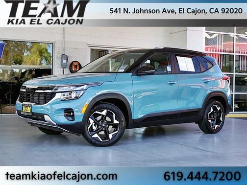Blue / Black 2026 Kia Seltos S