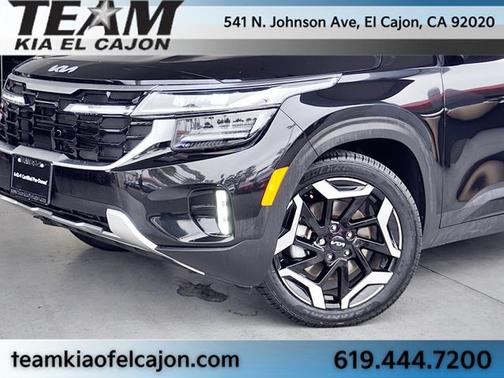 Black 2024 Kia Seltos SX