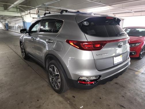 2020 Kia Sportage EX