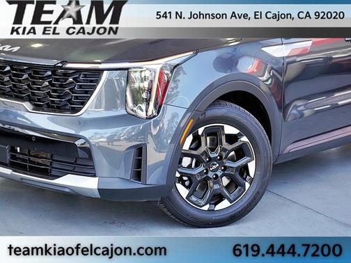 2024 Kia Sorento S