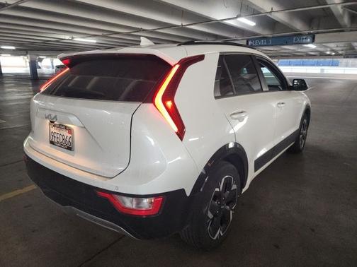 2023 Kia Niro EV Wind