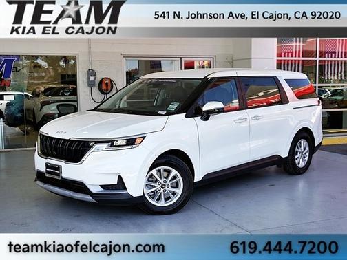 2023 Kia Carnival LX