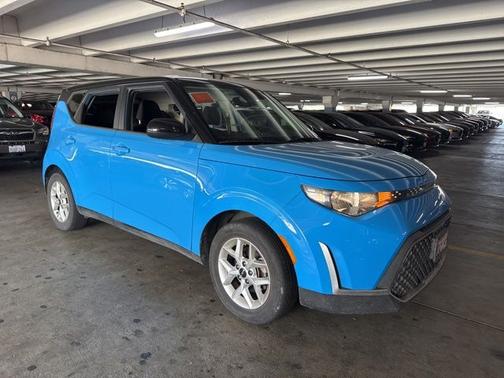 Surf Blue 2023 Kia Soul S