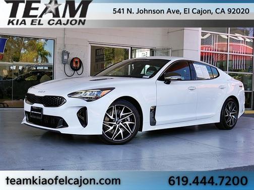 Snow White Pearl 2022 Kia Stinger GT-Line