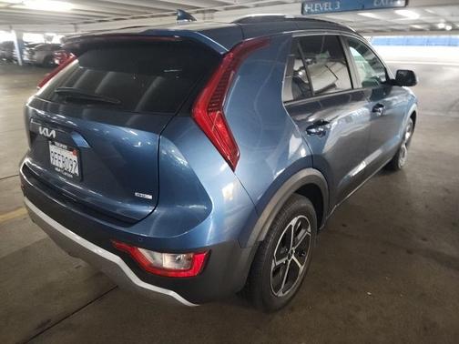 Mineral Blue 2023 Kia Niro Plug-In Hybrid EX