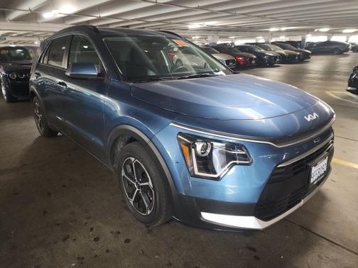 Mineral Blue 2023 Kia Niro Plug-In Hybrid EX