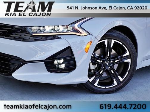 2022 Kia K5 GT-Line