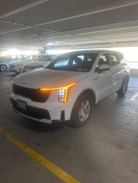 2024 Kia Sorento LX
