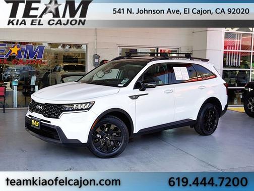 White Pearl 2023 Kia Sorento X-Line S