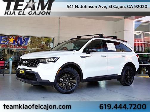 White Pearl 2023 Kia Sorento X-Line S