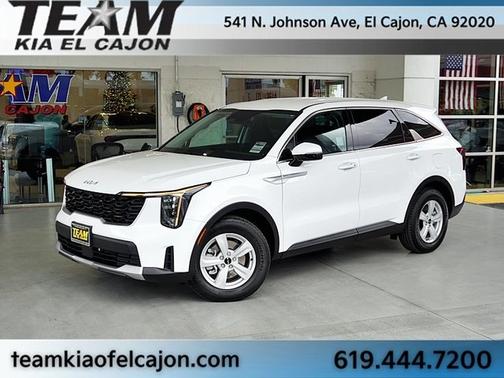 2025 Kia Sorento LX