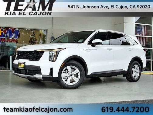 2025 Kia Sorento LX