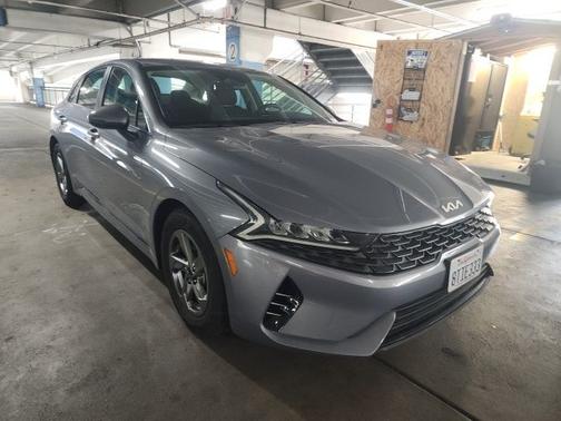 2022 Kia K5 LXS