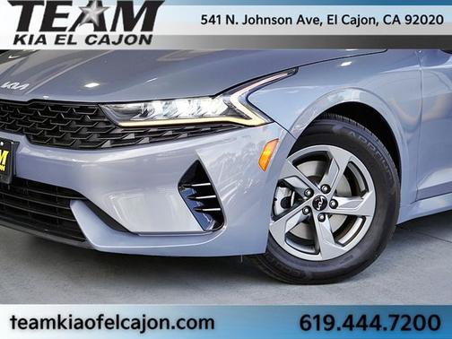 2022 Kia K5 LXS