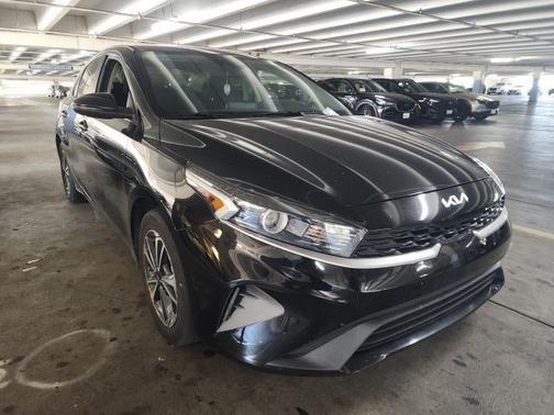 Aurora Black 2023 Kia Forte LXS