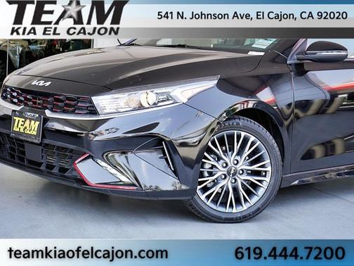 Aurora Black 2024 Kia Forte GT-Line
