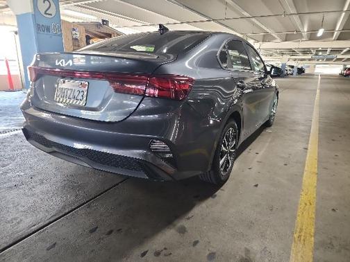 Gravity Gray 2023 Kia Forte LXS