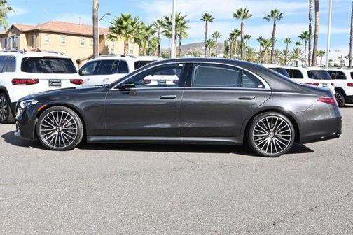 Photo 2 of 43 of 2021 Mercedes-Benz S-Class S 580 4MATIC