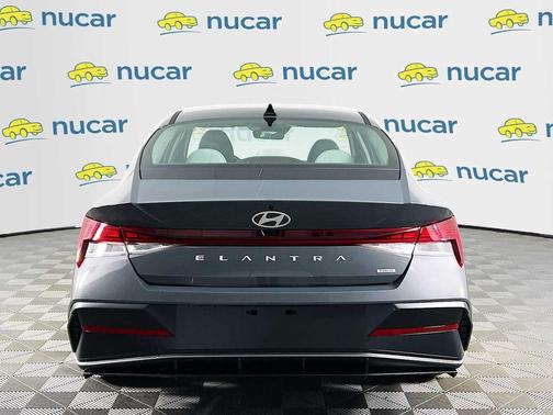 2026 Hyundai ELANTRA HEV Limited