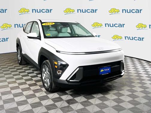 2024 Hyundai KONA SE