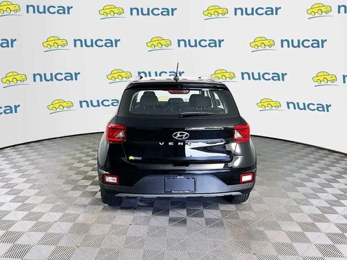 Onyx Black 2023 Hyundai VENUE SEL