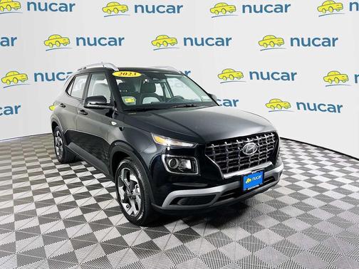 Onyx Black 2023 Hyundai VENUE SEL