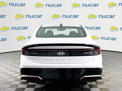 2026 Hyundai SONATA SEL