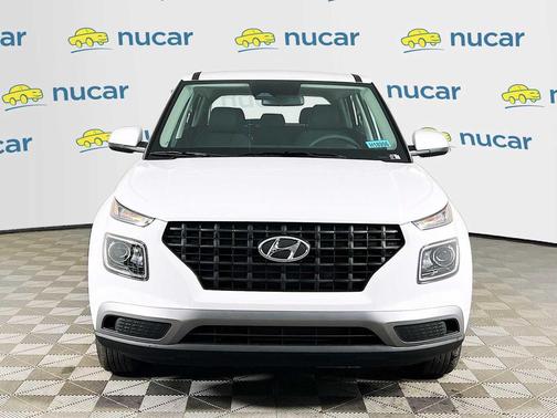 2026 Hyundai VENUE SE