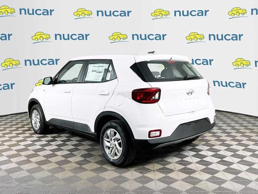 2026 Hyundai VENUE SE