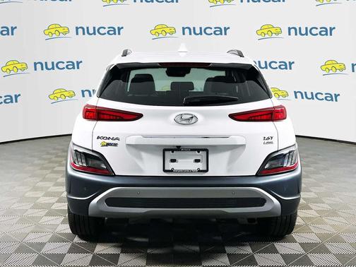 Lunar White 2023 Hyundai KONA Limited