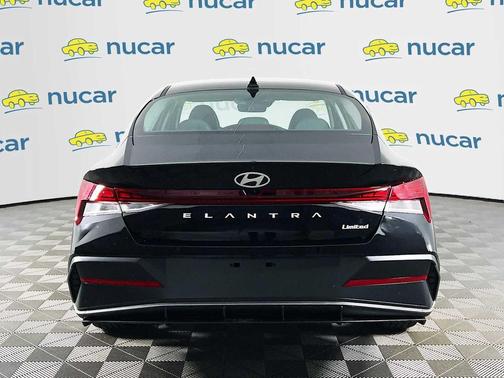Abyss Black 2026 Hyundai ELANTRA Limited