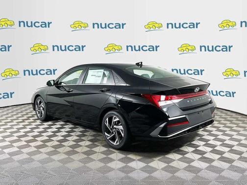 Abyss Black 2026 Hyundai ELANTRA Limited