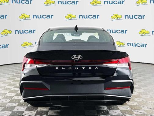 Abyss Black 2026 Hyundai ELANTRA Sport