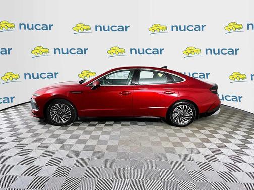 Ultimate red 2025 Hyundai SONATA Hybrid SE