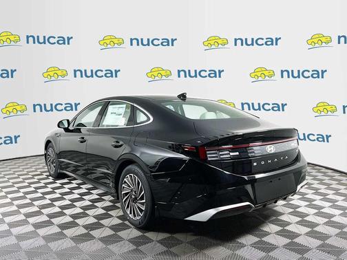 2026 Hyundai SONATA Hybrid SE
