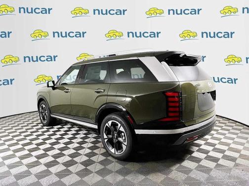 Titan Charcoal Pearl 2026 Hyundai PALISADE Limited