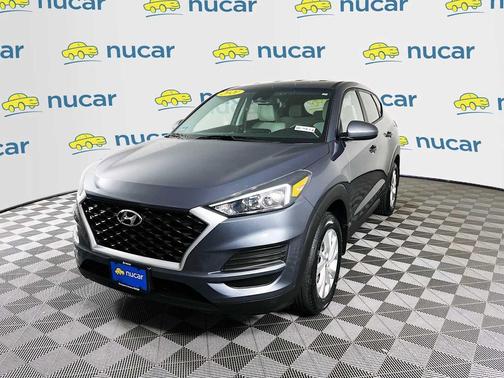 2021 Hyundai TUCSON SE