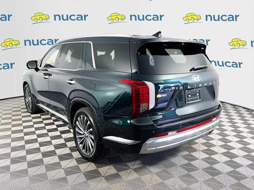 Robust Emerald 2023 Hyundai PALISADE Calligraphy