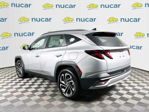 Shimmering Silver 2026 Hyundai TUCSON SEL Plus